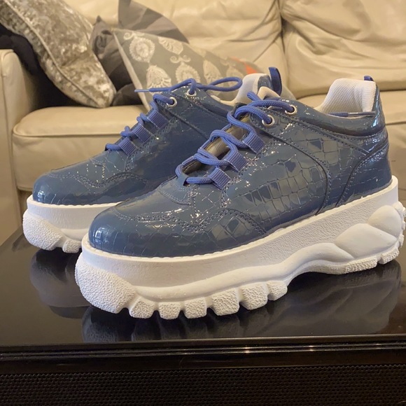 Platform Shoes Faux Crocodile Sneakers Blue Music Festival Style - Picture 1 of 8